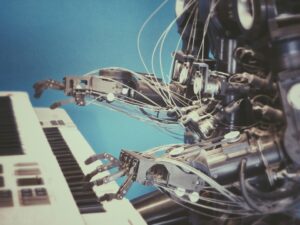 Lee más sobre el artículo Cómo la inteligencia artificial transforma nuestras tareas cotidianas